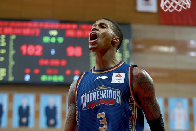 欧冠-那不勒斯4比2击败阿贾克斯 提前2轮晋级16强